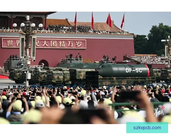 建国60周年阅兵式：那些震撼瞬间背后鲜为人知的故事 